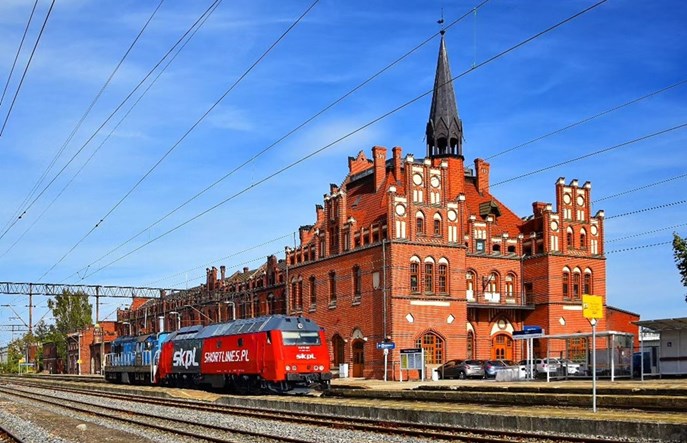 Duńska lokomotywa z SKPL pojechała na testy w Kolejach Węgierskich