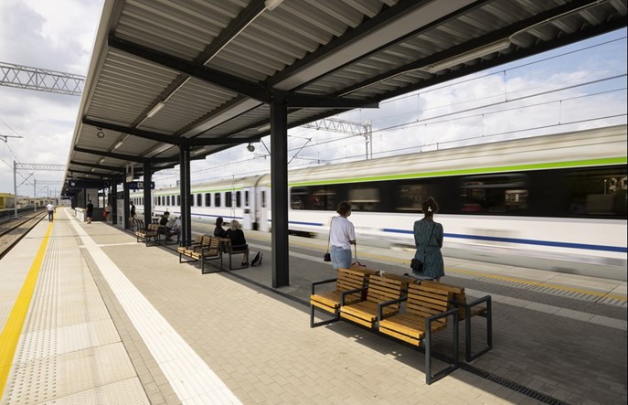 Kompozytowe wstawki hamulcowe – „ciche sekcje” jeszcze w tym roku