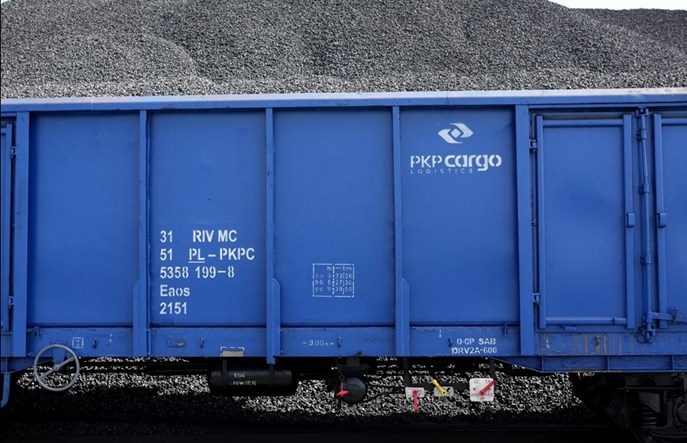 PKP Cargo bez rekompensaty za węgiel. „Karygodne decyzje” Morawieckiego i Sasina