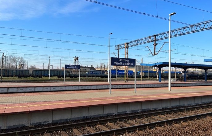 Nowe podejście do napraw peronów? Na razie w Wielkopolsce