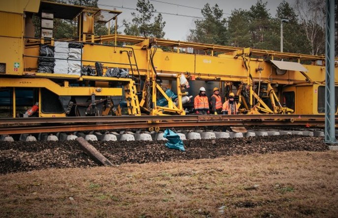 PLK naprawiają część mazowieckiej linii nr 13