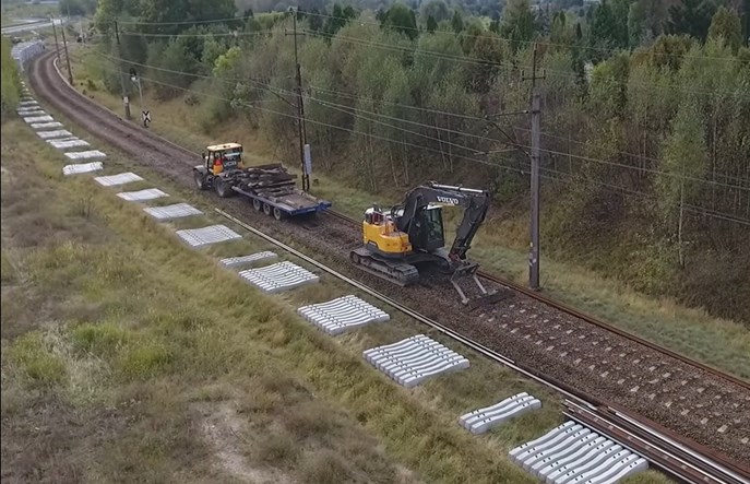 PLK: Położono 7 kilometrów toru między Szczecinkiem a Białogardem