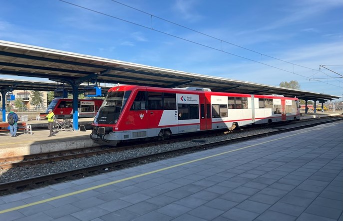 Koleje Wielkopolskie kupują używane pojazdy spalinowe