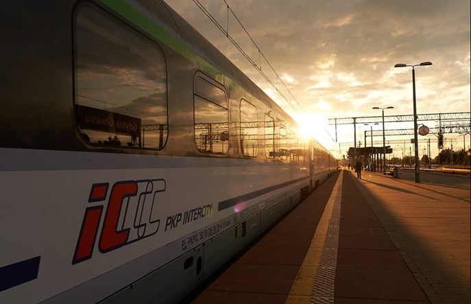 Zmiana czasu na kolei. Jak pojadą pociągi PKP Intercity?