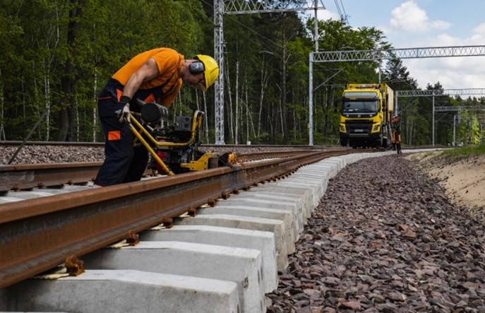 PKP PLK: Ruszyły przetargi na inwestycje z KPO. To linie 132 i 355