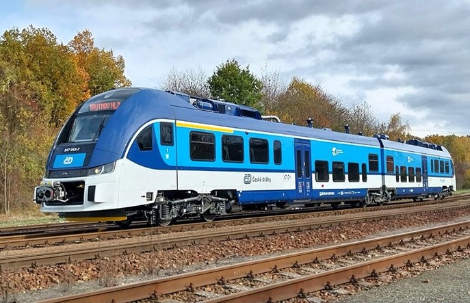 Już 50 RegioFoxów z Pesy na lokalnych trasach w Czechach