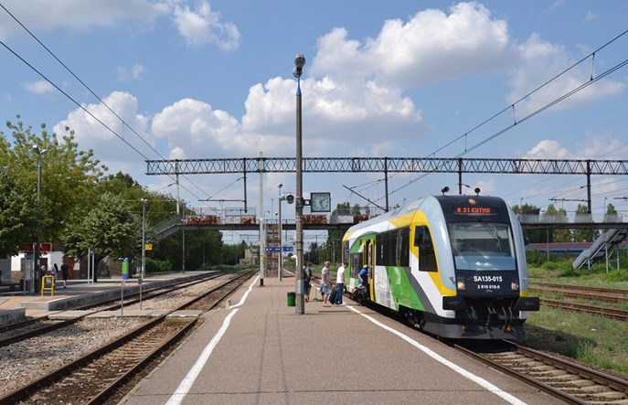 Kolejami Mazowieckimi z Kutna do Sierpca z przesiadką w Płocku 