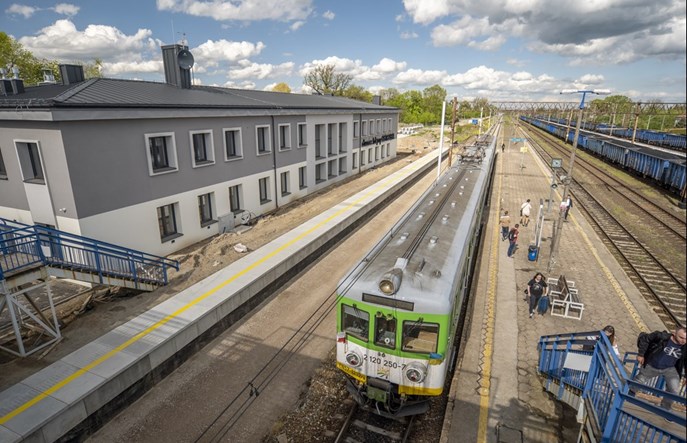 Ekspresy regionalne do Dęblina, Ostrołęki i Działdowa dopiero w 2030 r. 