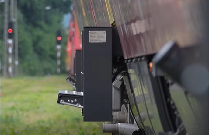 DM90 jednak na „Szczelińcu”. Dlaczego?