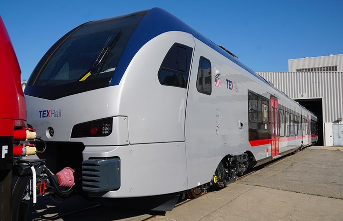 Teksas kupuje kolejne spalinowe Flirty od Stadlera