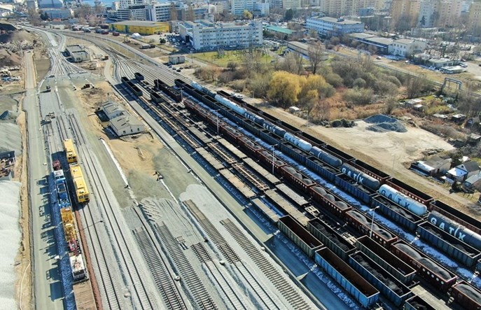 Towarów na kolei mniej niż rok wcześniej