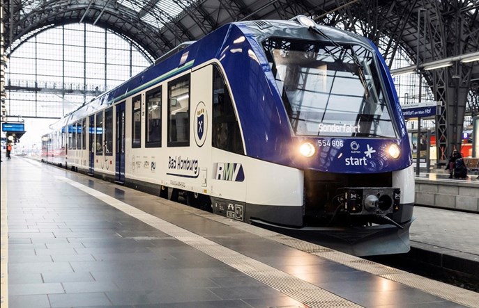 Niemcy niezadowoleni z wodorowych pociągów. Wracają spalinowe