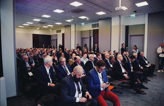 Wiceminister cyfryzacji wystąpi na Forum Bezpieczeństwa Kolejowego