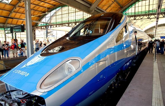 PKP Intercity. Kiedy przetarg na następcę Pendolino?