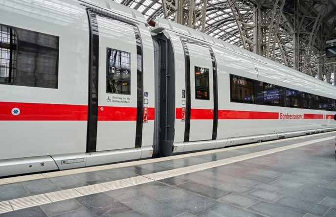 DB kończą z piwem z beczki i gotówką na pokładach