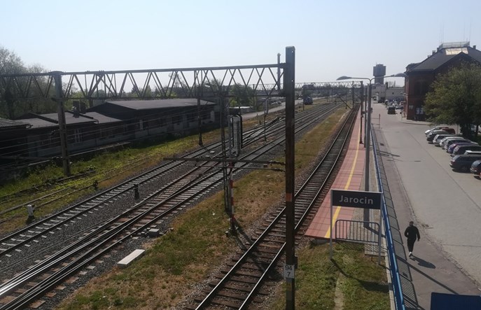 Pociągi wracają na trasę Jarocin – Krotoszyn. Część prac przełożona 