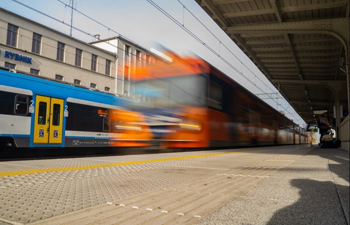 Coraz więcej przedsiębiorstw z licencją przewoźnika kolejowego