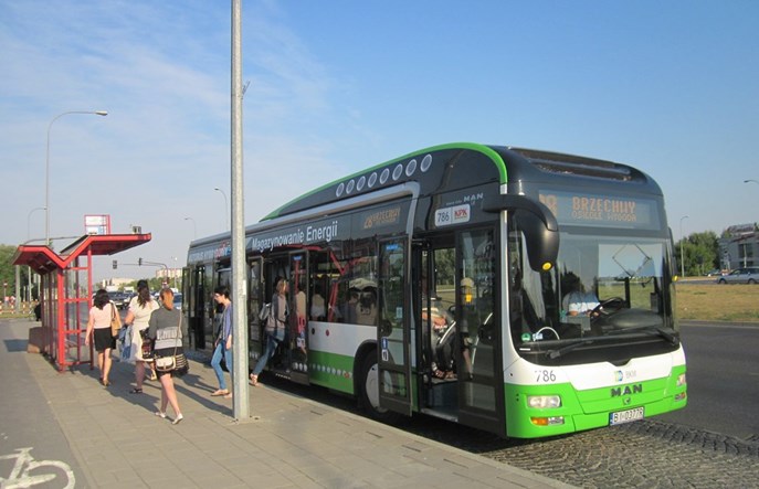 Białystok przebuduje 27 zatok autobusowych