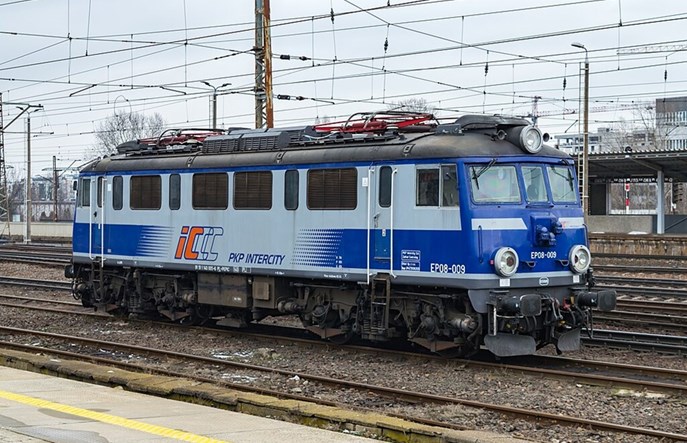 ZNTKiM Gdańsk wykona naprawy rewizyjne EP08