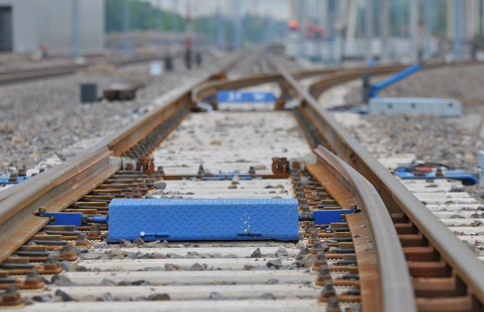 Łódź – Kutno: Prędkość 160 km/godz. zamiast drugiego toru 