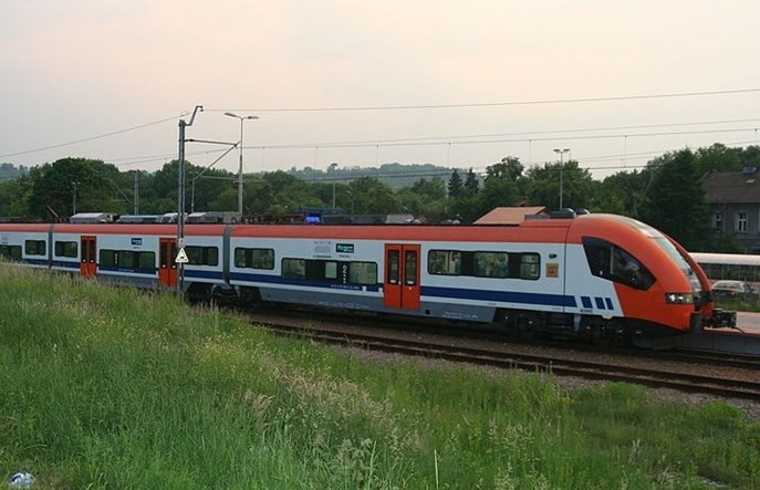 Koleje Małopolskie ogłaszają nowy przetarg na naprawę rewizyjną Acatusów Plus