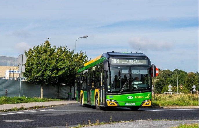 Poznań i Wałbrzych uziemiają autobusy wodorowe Solarisa. Dlaczego?