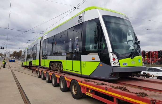Zbliża się naprawa główna olsztyńskich Solarisów Tramino