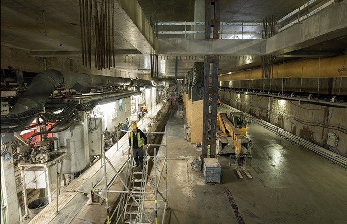 Warszawa: Krystyna przebiła się do stacji Lazurowa w Dzień Kobiet