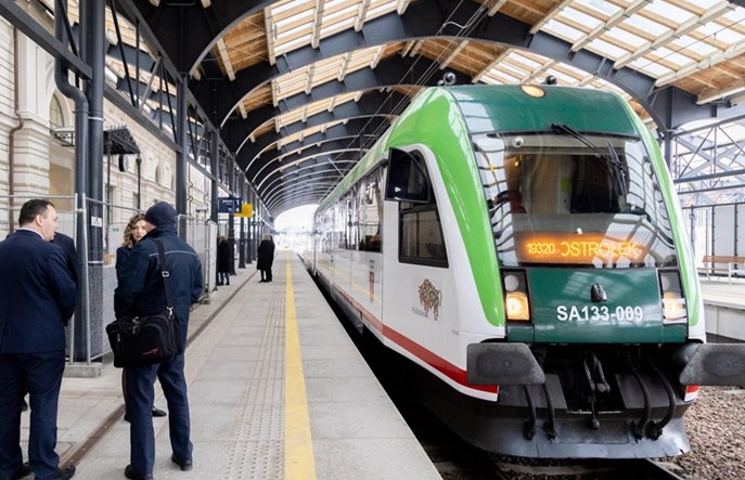 Podlaskie: Nawet co czwarty pociąg spalinowy nie wyjeżdża w trasę 