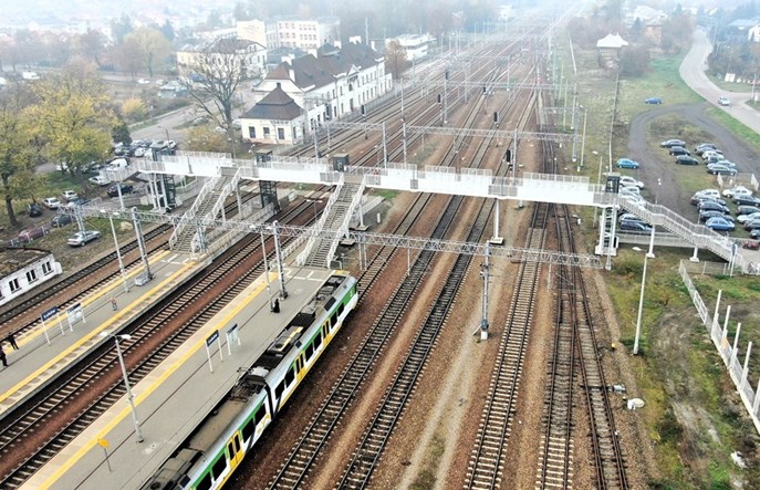 Lubelskie jednak chce pociągów Łuków – Pilawa 