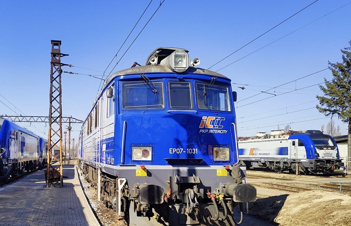 PKP Intercity: 30 „siódemek” do naprawy P4. Będzie drugi przetarg