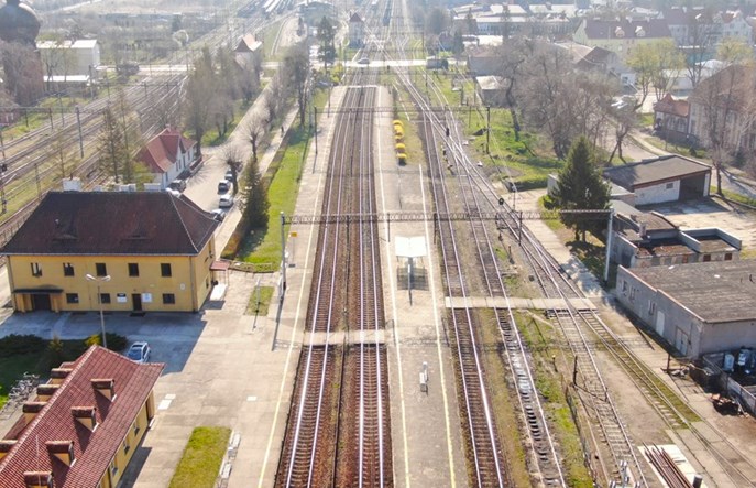 Elektryfikacja trasy Korsze – Giżycko – Ełk nie zakończy się w tym roku 