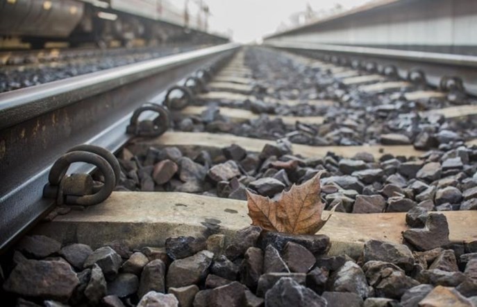 PKP PLK SA wspierają edukację kolejową – podpisanie umowy z warszawską „Kolejówką”