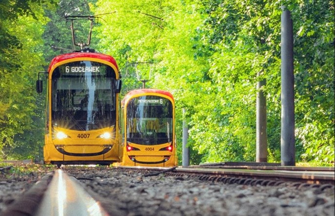 Warszawa: Komunikacja miejska w czasie majówki