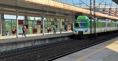 Zmiany rozkładu jazdy KM w piątek 2 maja