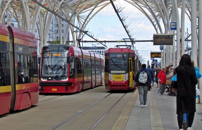 Łódź. Komunikacja miejska w trybie wakacyjnym, są weekendowe cięcia 