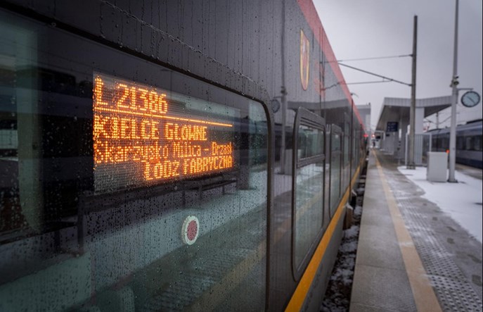 ŁKA: Wydłużenie pociągów do Kielc poprawiło frekwencję 