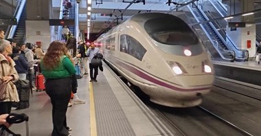 Prawie 100 kilometrów w ponad pół godziny. Tak wygląda podróż AVE z Girony do Barcelony