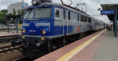 PKP Intercity uruchomi nowy TLK „Katamaran” z Warszawy do Gdyni