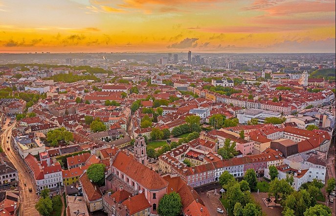 Z PKP Intercity do Wilna szybciej i częściej