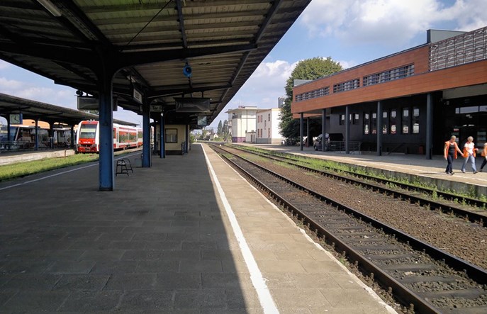 Mniej odwołań kursów Polregio Leszno – Głogów. Ale problemy nie zniknęły 