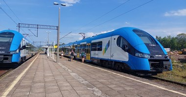 Do pociągu z wygodnych peronów na linii do Zwardonia. Będzie też szybciej 