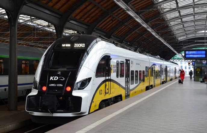 10 decyzji o otwartym dostępie dla 6 przewoźników