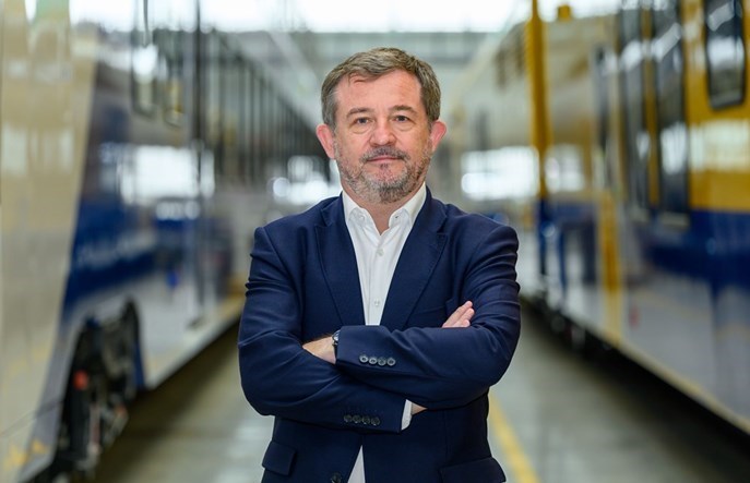 Stadler: Wierzymy w piętrusy, ale to KDP…