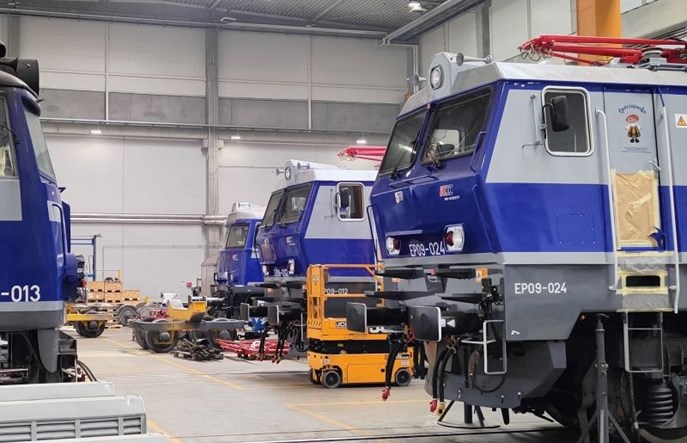 PKP Intercity: EP09 będzie naprawiał tylko Remtrak