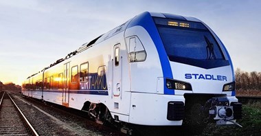 Dwusystemowe składy Stadlera z nowymi napędami z Polski