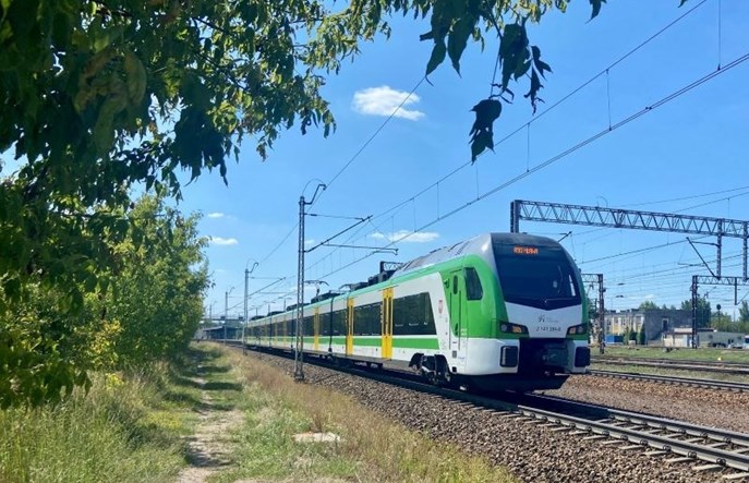 Będą nowe połączenia z Łodzi do Płocka, Radomia i Warszawy