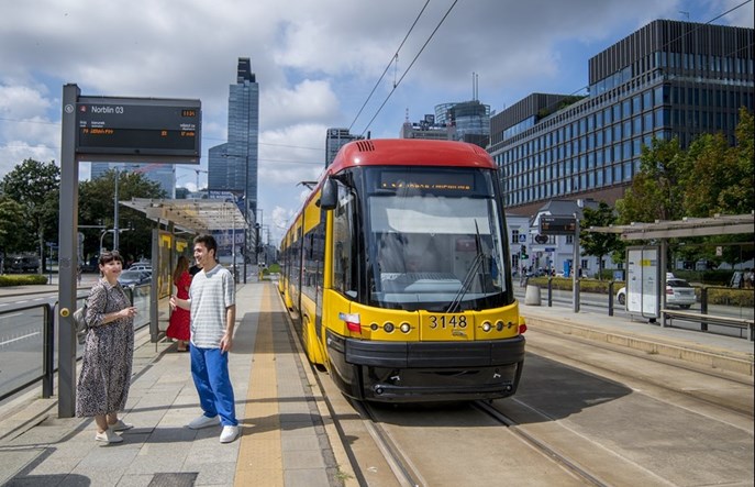 Warszawa: Komunikacja miejska z wakacyjnym rozkładem jazdy