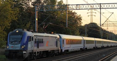 PKP Intercity: Najdłuższe składy w wakacje mogą mieć nawet tysiąc miejsc