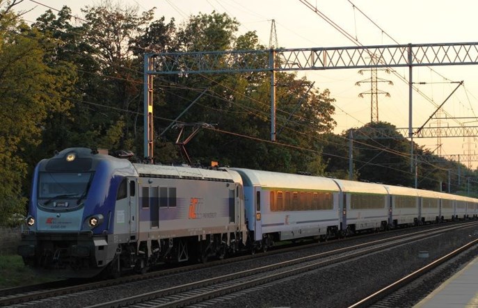 PKP Intercity: Najdłuższe składy w wakacje mogą mieć nawet tysiąc miejsc